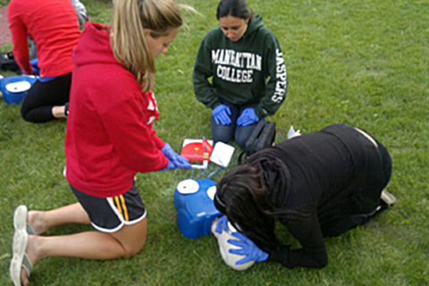 Basic Life Support (BLS) - Aquatic Solutions