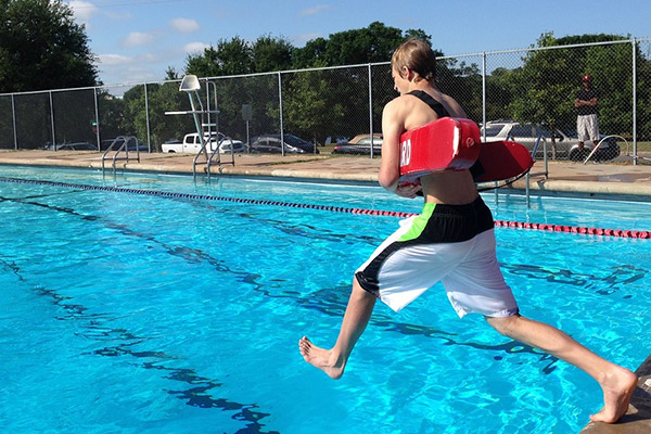 Lifeguard Classes - Training & Certification