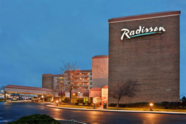Radisson Conference Center - Olmsted, OH